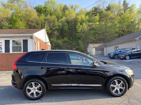 Used 2014 Volvo XC60 T6 AWD/4WD image 3