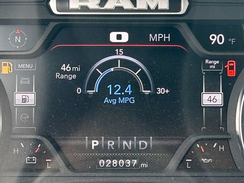 Used 2024 RAM 1500 Laramie AWD/4WD image 24