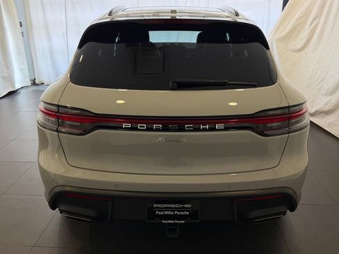 Certified 2026 Porsche Macan AWD/4WD image 8