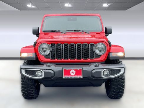 New 2025 Jeep Gladiator Sport image 6