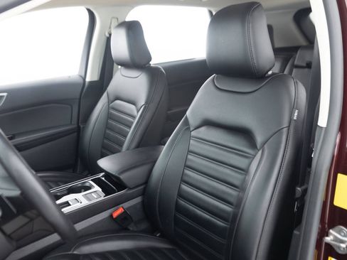 Used 2020 Ford Edge SEL w/ Convenience Package AWD/4WD image 24