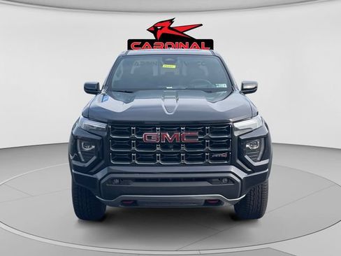Used 2024 GMC Canyon AT4 w/ AT4 Premium Package AWD/4WD image 8