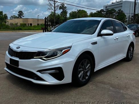 Used 2020 Kia Optima LX FWD image 12