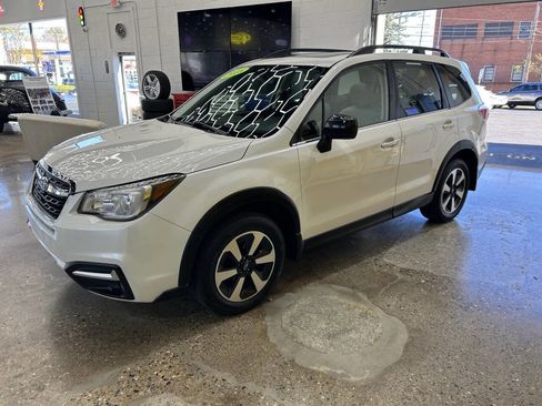 Used 2018 Subaru Forester 2.5i Limited image 8