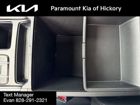 Used 2022 Kia Sorento S FWD image 29