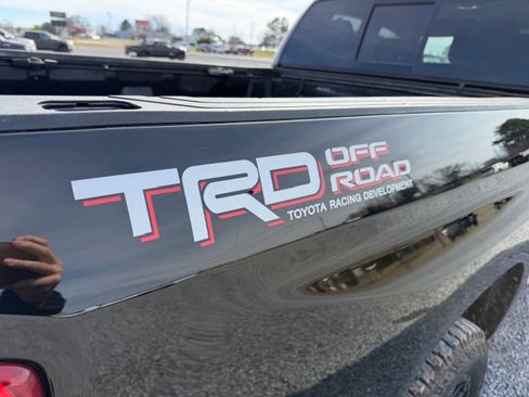 Used 2016 Toyota Tundra SR5 image 15