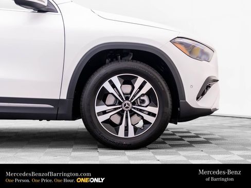 New 2026 Mercedes-Benz GLA 250 4MATIC image 36