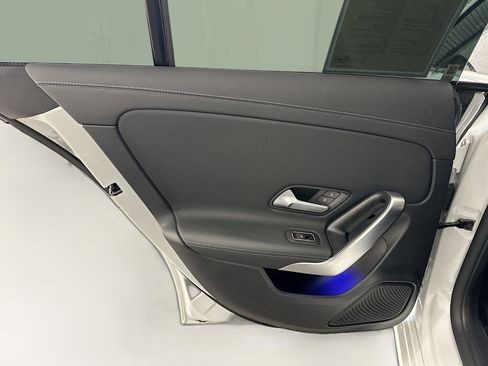 Used 2021 Mercedes-Benz CLA 250 CLA 250 w/ Premium Package image 27