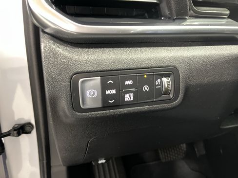 Used 2026 GMC Terrain Elevation AWD/4WD image 32
