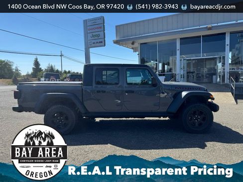 Used 2021 Jeep Gladiator Mojave AWD/4WD image 4