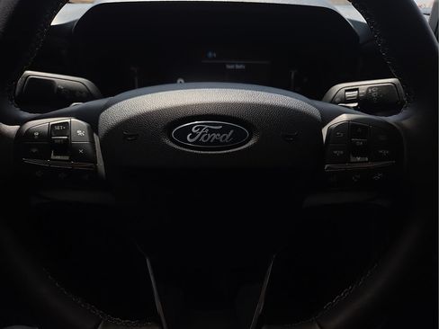 Used 2025 Ford Maverick Lobo AWD/4WD image 25
