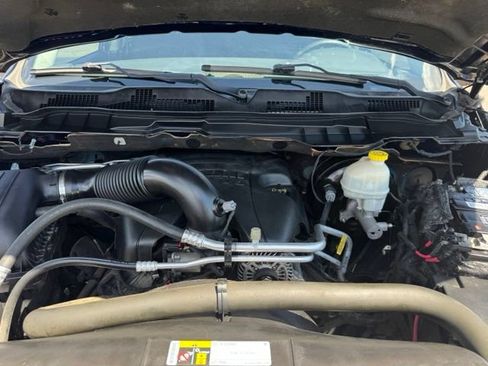 Used 2016 RAM 1500 Laramie w/ Convenience Group AWD/4WD image 31