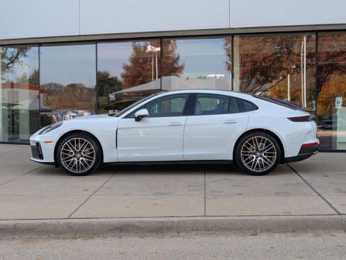 New 2026 Porsche Panamera image 2