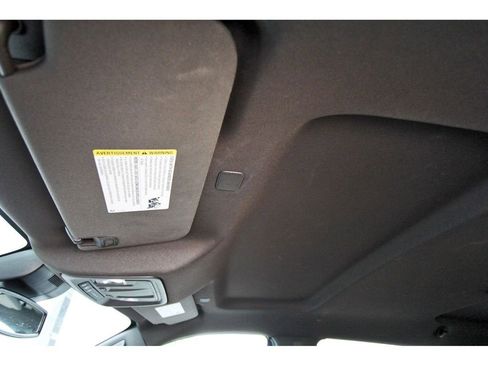 Used 2024 GMC Sierra 1500 SLT image 25