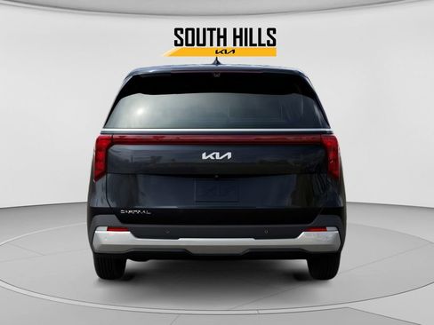 New 2026 Kia Carnival FWD image 5