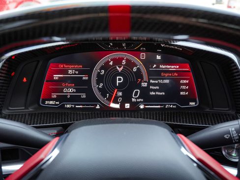 Used 2020 Chevrolet Corvette Stingray Preferred Cpe w/ 2LT Preferred Equipment Group RWD image 22