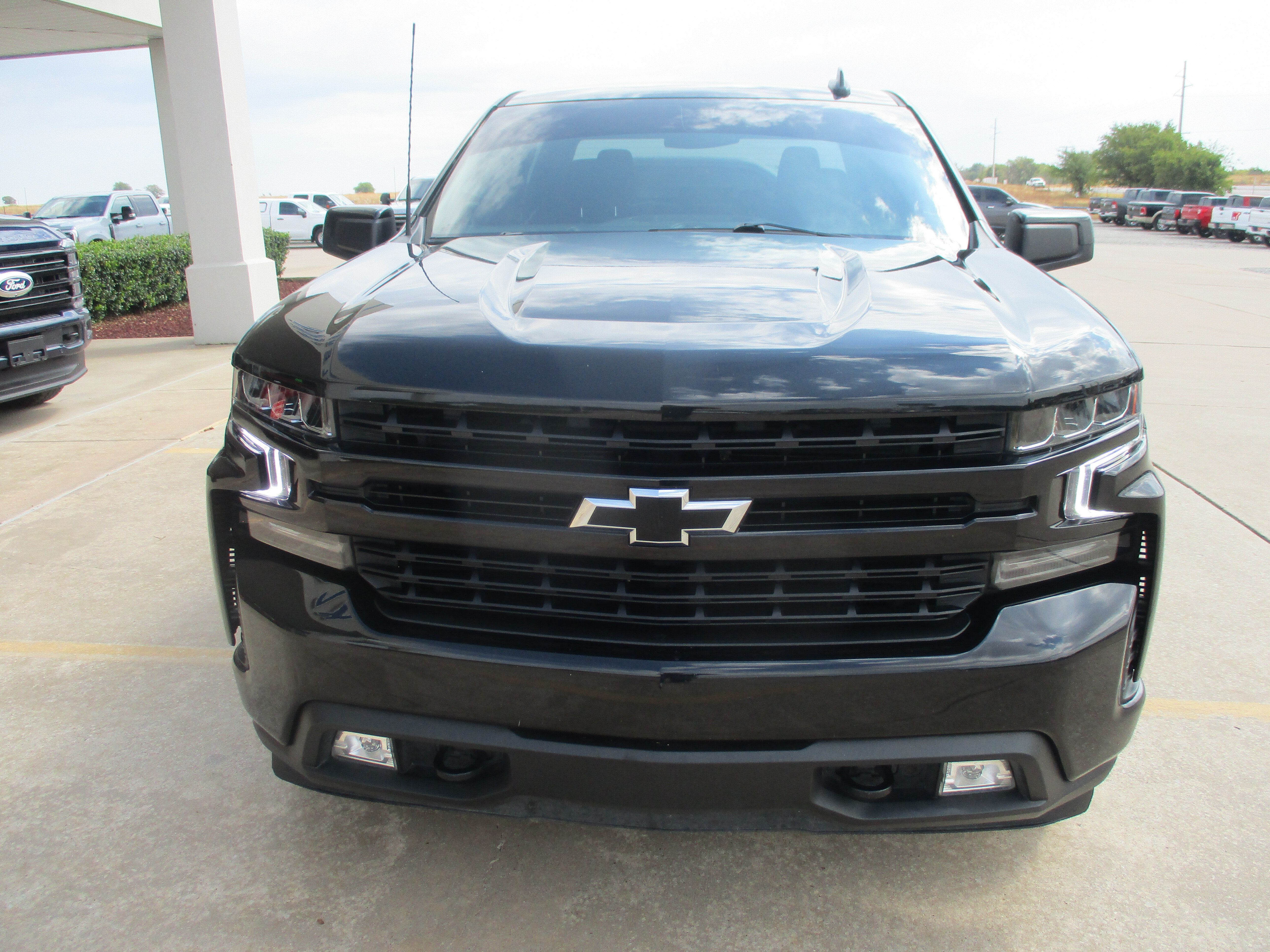 Used 2021 Chevrolet Silverado 1500 RST AWD/4WD image 12