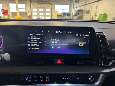 Certified 2023 Kia Sportage X-Line w/ X-Line Premium Package image 17