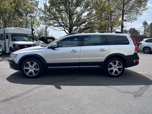 Used 2014 Volvo XC70 T6 image 9