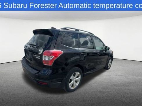 Used 2016 Subaru Forester 2.5i Limited AWD/4WD image 9