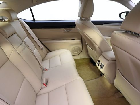 Used 2014 Lexus ES 350 FWD image 18