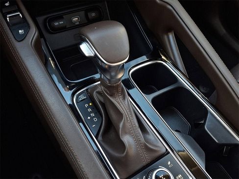 Used 2022 Kia Telluride SX image 17