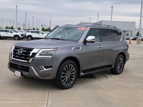 Certified 2024 Nissan Armada Platinum w/ Captain's Chairs Package image 3