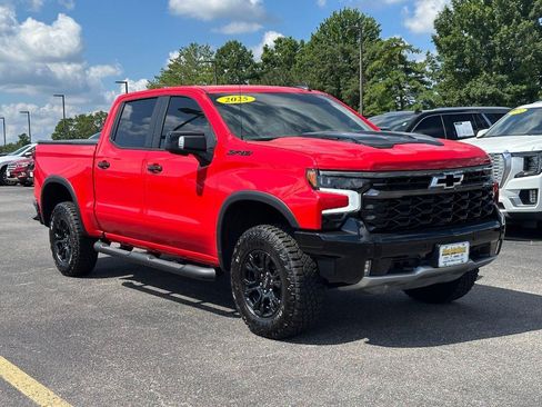 Certified 2025 Chevrolet Silverado 1500 ZR2 w/ Technology Package AWD/4WD image 2