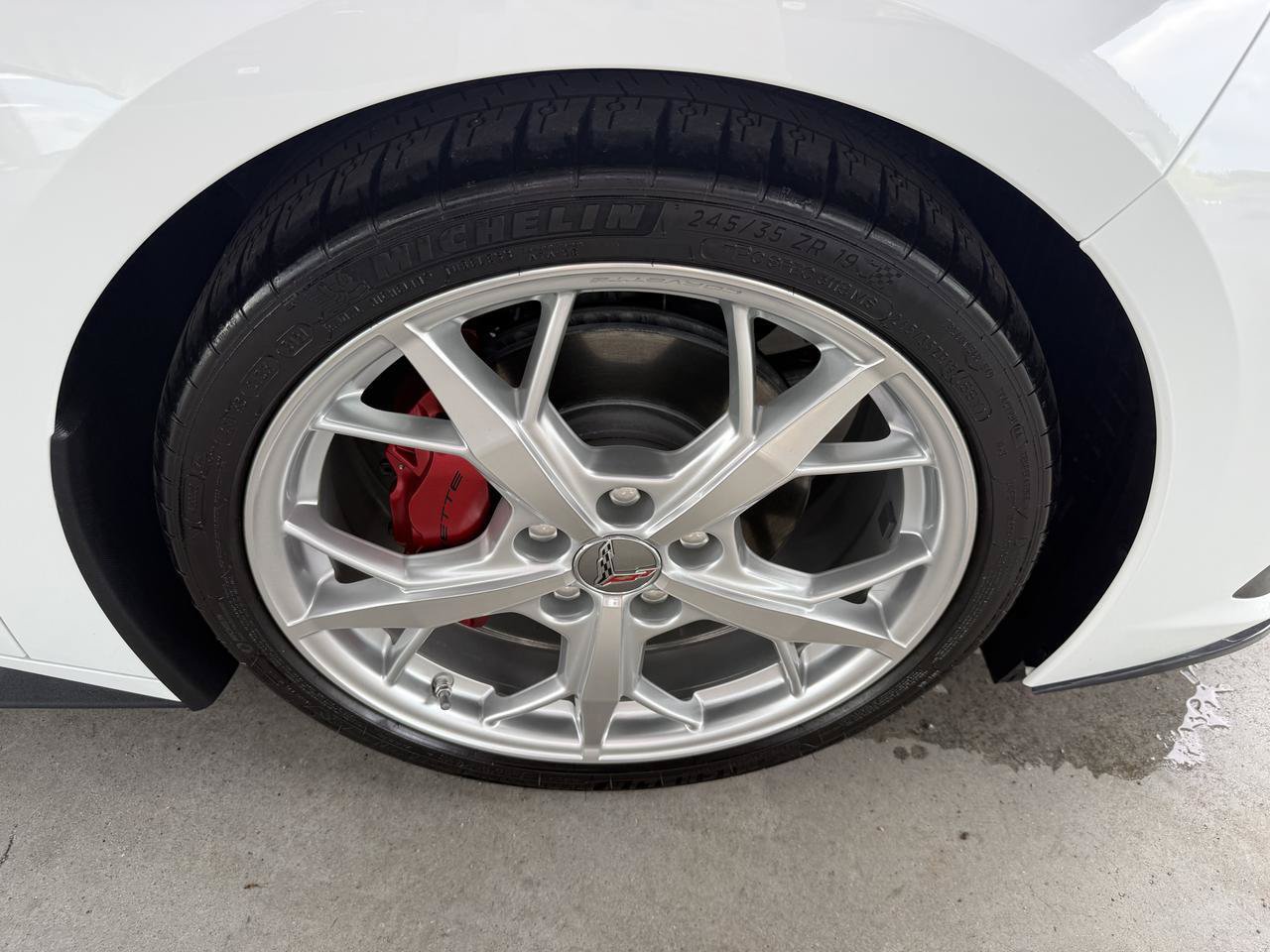 Used 2021 Chevrolet Corvette Coupe w/ 2LT w/ Engine Appearance Package RWD image 50