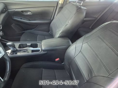 Used 2022 Nissan Sentra SV w/ All-Weather Package FWD image 4