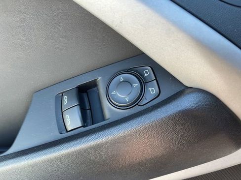 Used 2019 Chevrolet Camaro LT w/ Technology Package RWD image 25