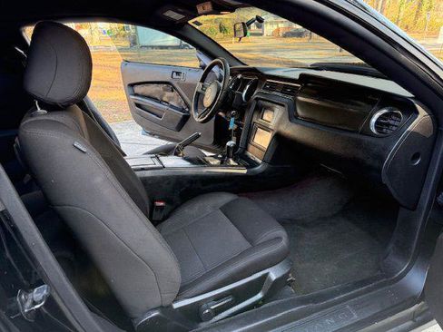 Used 2012 Ford Mustang Coupe image 39