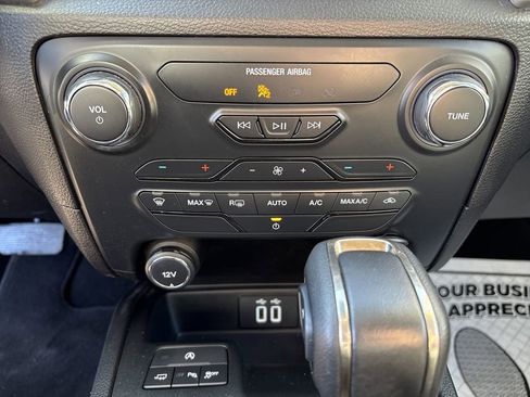 Used 2019 Ford Ranger XLT w/ Equipment Group 301A Mid image 19