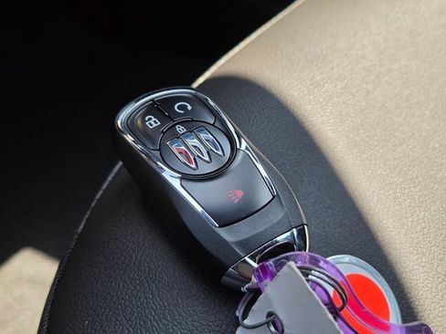 New 2026 Buick Envista Sport Touring w/ Convenience I Package FWD image 31