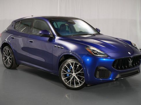 Used 2023 Maserati Grecale Modena AWD/4WD image 12