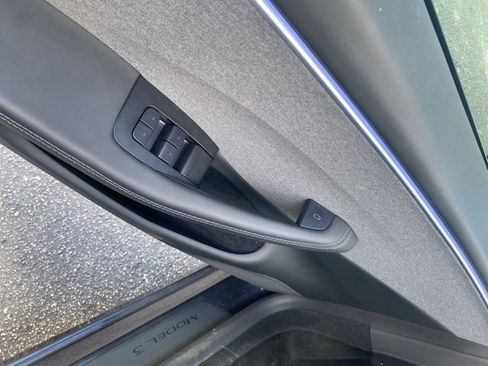 Used 2024 Tesla Model 3 Standard Range RWD image 13