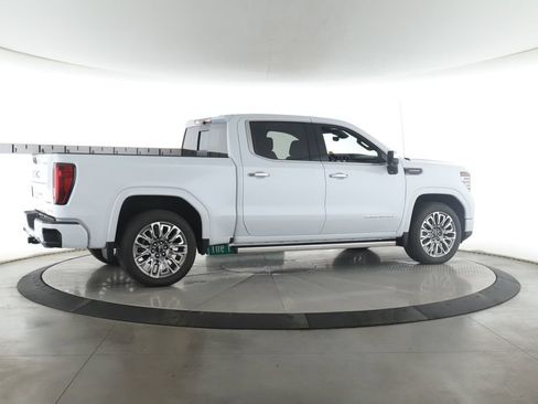 Used 2026 GMC Sierra 1500 Denali Ultimate AWD/4WD image 6