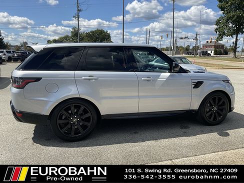 Used 2022 Land Rover Range Rover Sport HSE Silver Edition image 28