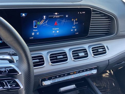 Used 2025 Mercedes-Benz GLE 63 AMG S image 26