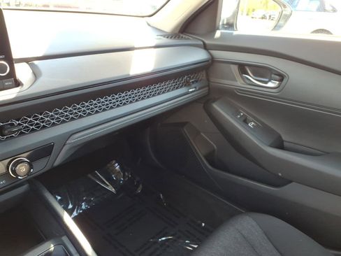 Certified 2023 Honda Accord LX image 21