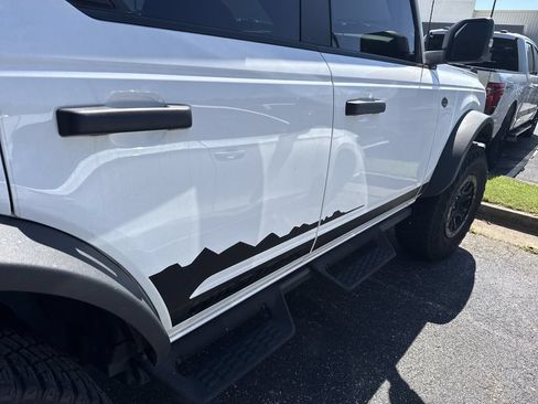 Used 2024 Ford Bronco Wildtrak AWD/4WD image 16