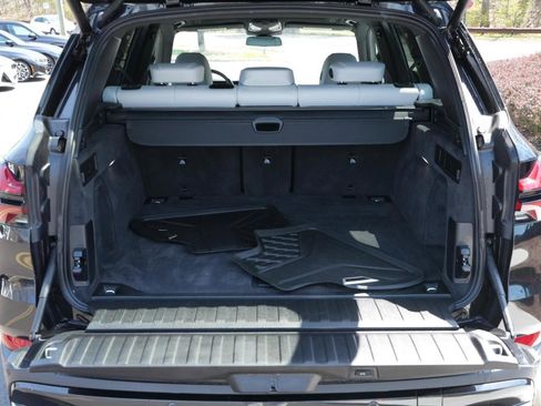 Used 2024 BMW X5 xDrive40i w/ Parking Assistance Package AWD/4WD image 22