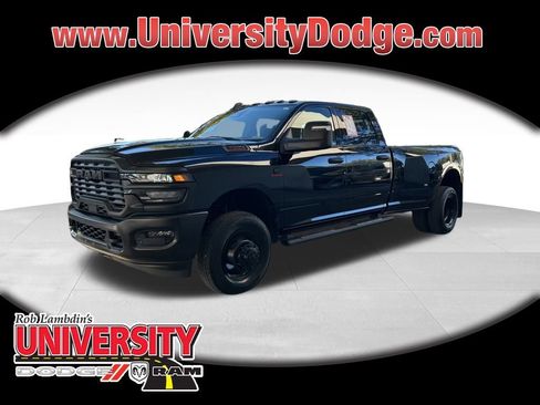 Used 2025 RAM 3500 Tradesman image 1