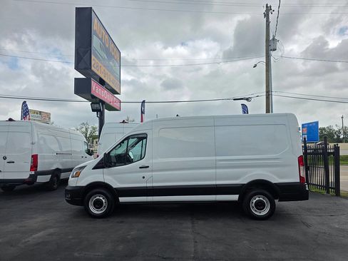 Used 2021 Ford Transit 250 Medium Roof image 4