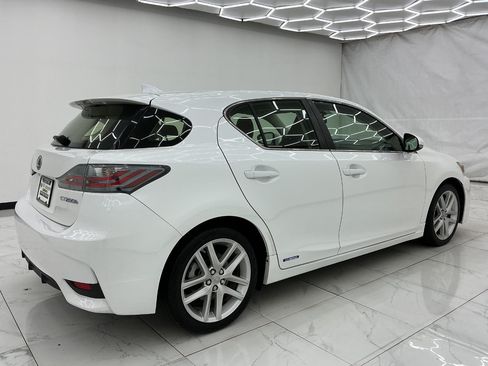 Used 2015 Lexus CT 200h FWD image 11