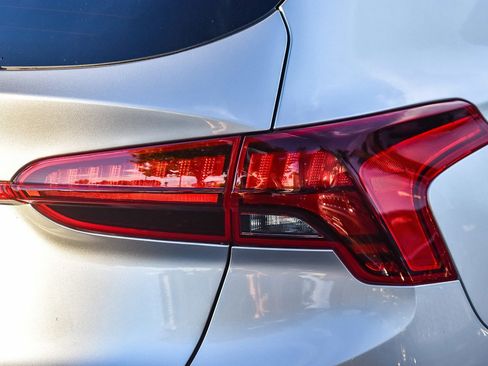 Used 2022 Hyundai Santa Fe SEL image 7