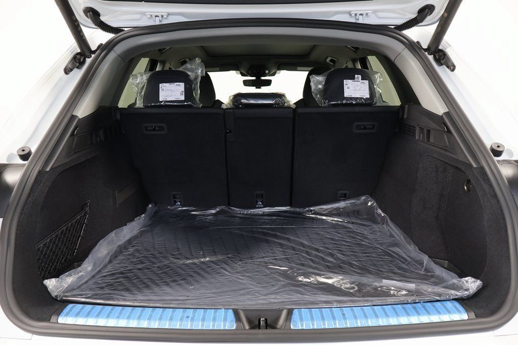 New 2026 Audi Q5 Premium AWD/4WD image 8