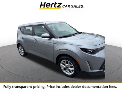 Used 2025 Kia Soul LX w/ LX Technology Package