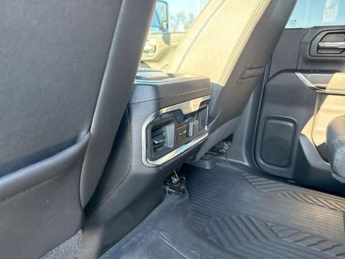 Certified 2022 GMC Sierra 3500 AT4 w/ AT4 Preferred Package image 22