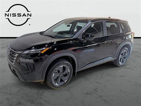Used 2026 Nissan Rogue SV AWD/4WD image 1